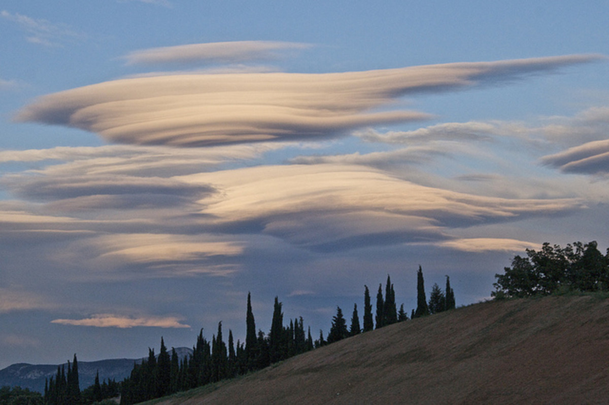 France - ufo clouds