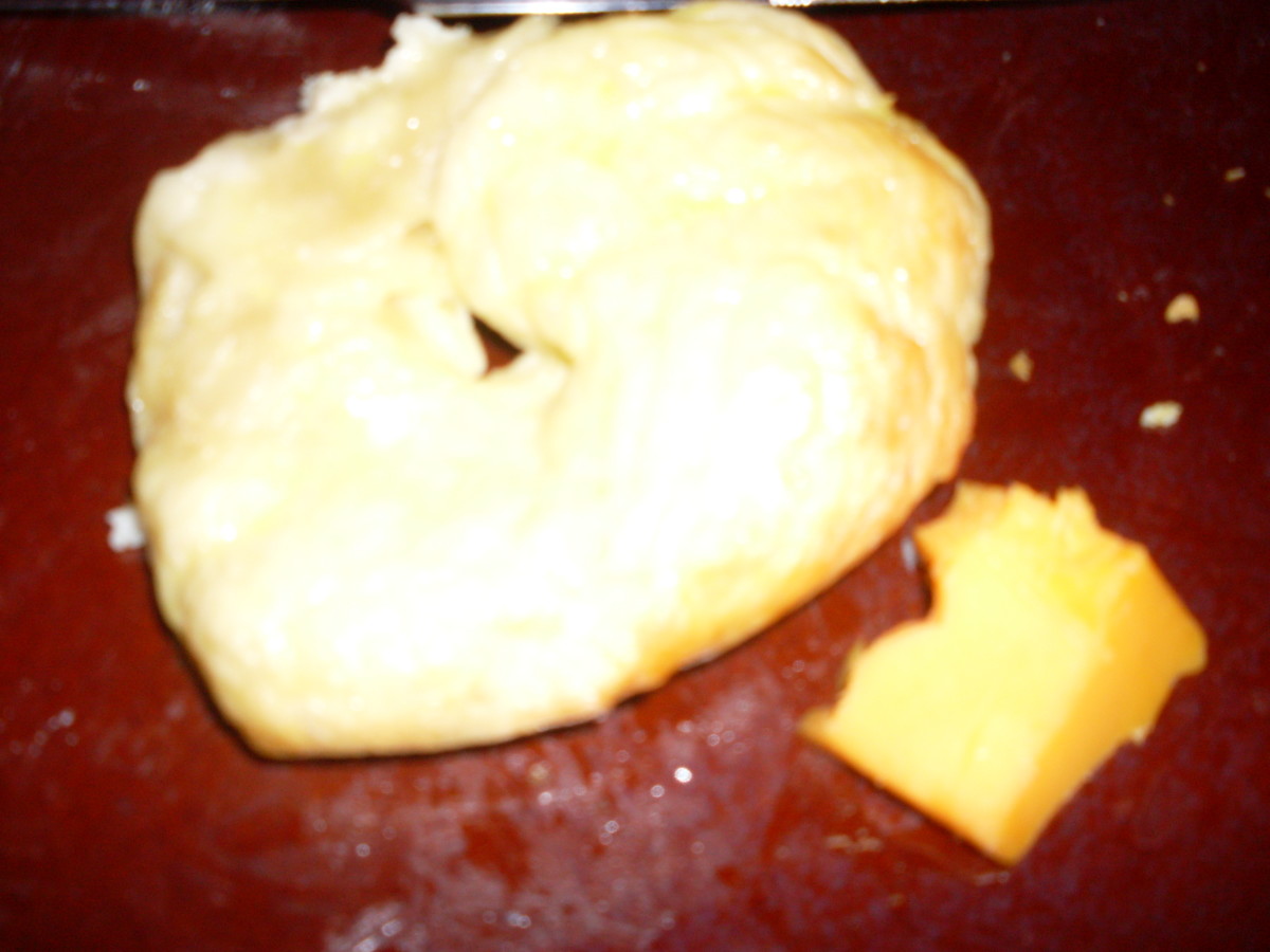 3. Recipe for How to Make Egg Bagels - egg bagel with cheese 