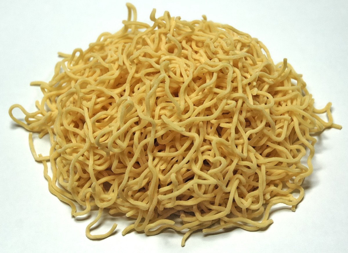 Fresh Chinese egg noodle