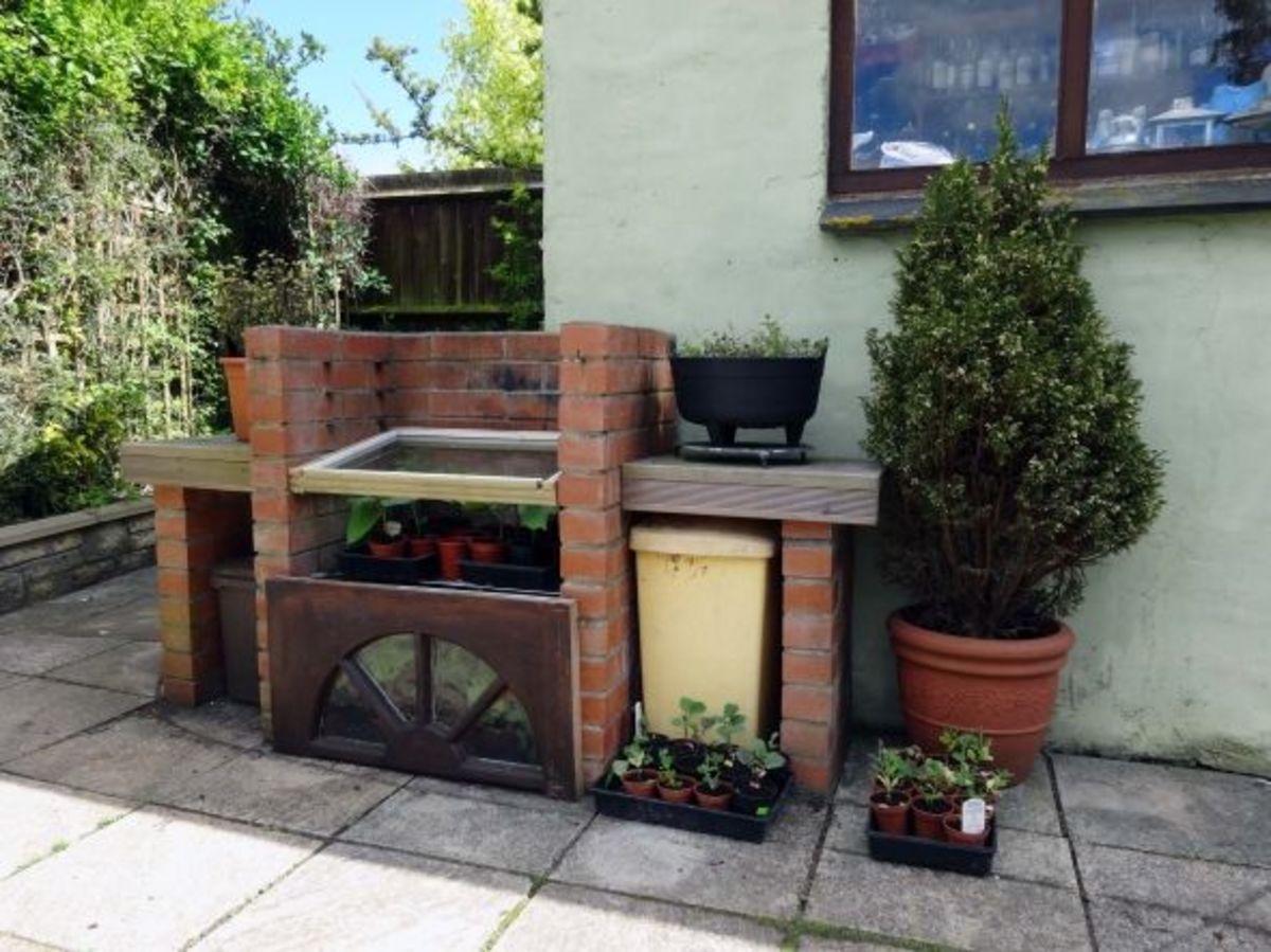 How to Make a Cold Frame by Utilising Your Brick BBQ