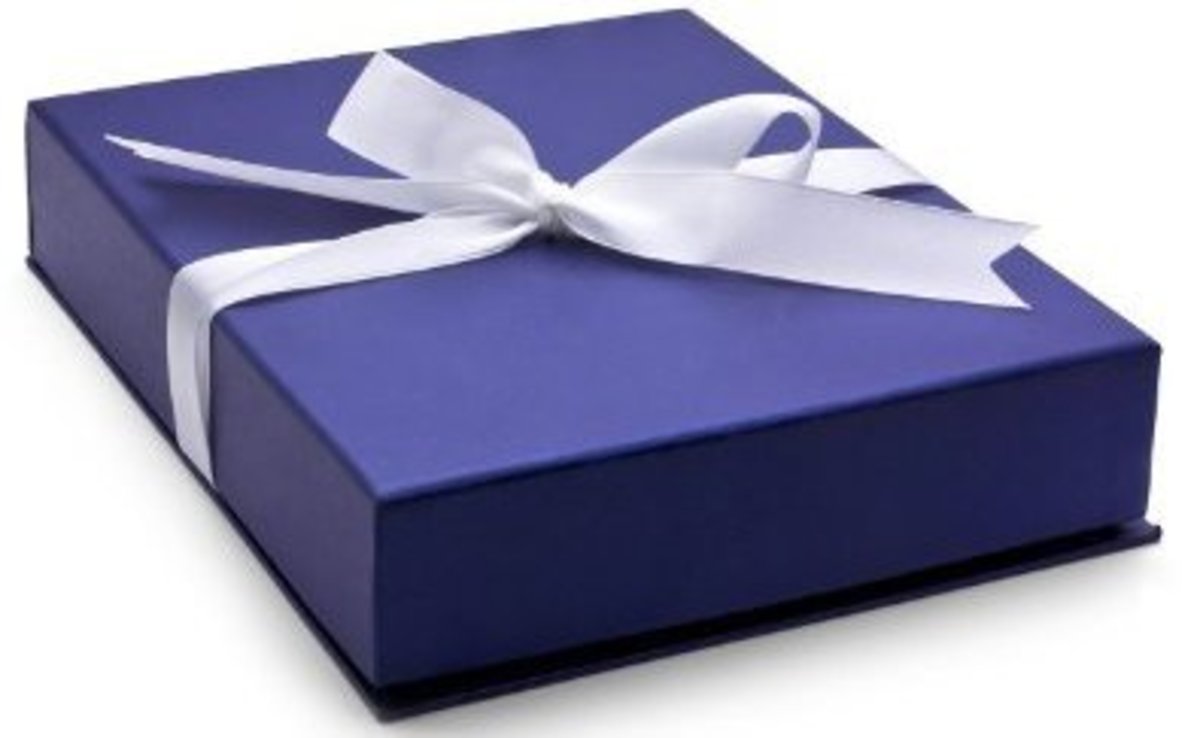 Pearl Necklace Gift Box