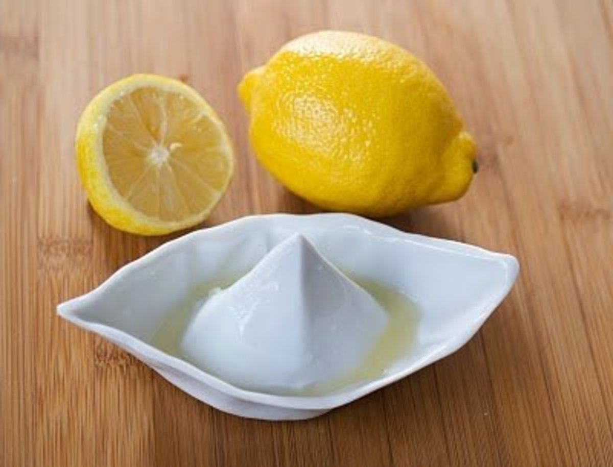 Lemons are a natural way to whiten your nails