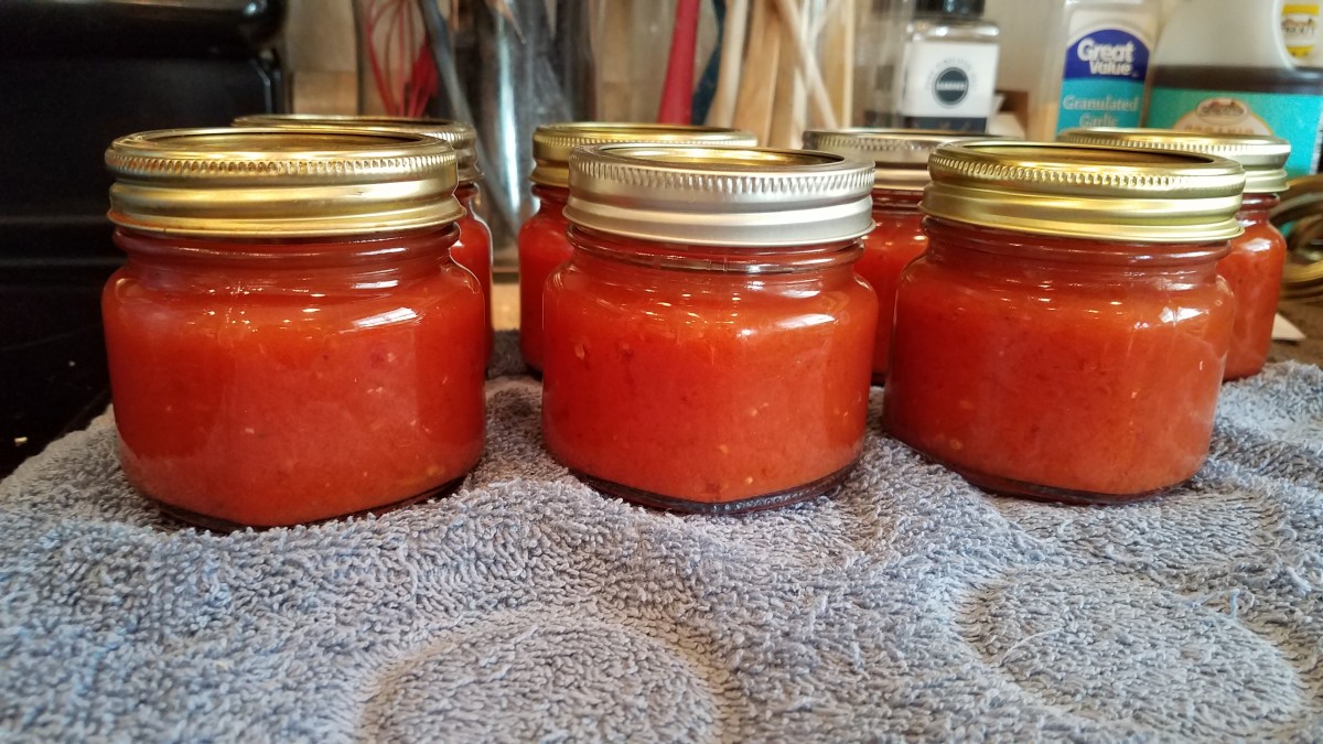 Canning Your Own Tomato Paste From the Crockpot