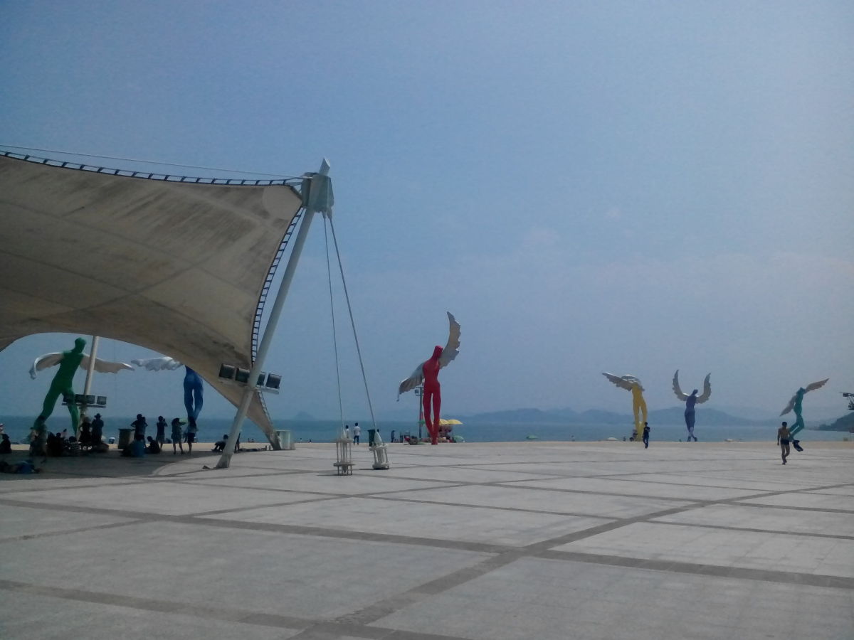 Sculptures at Dameisha Beach, Shenzhen