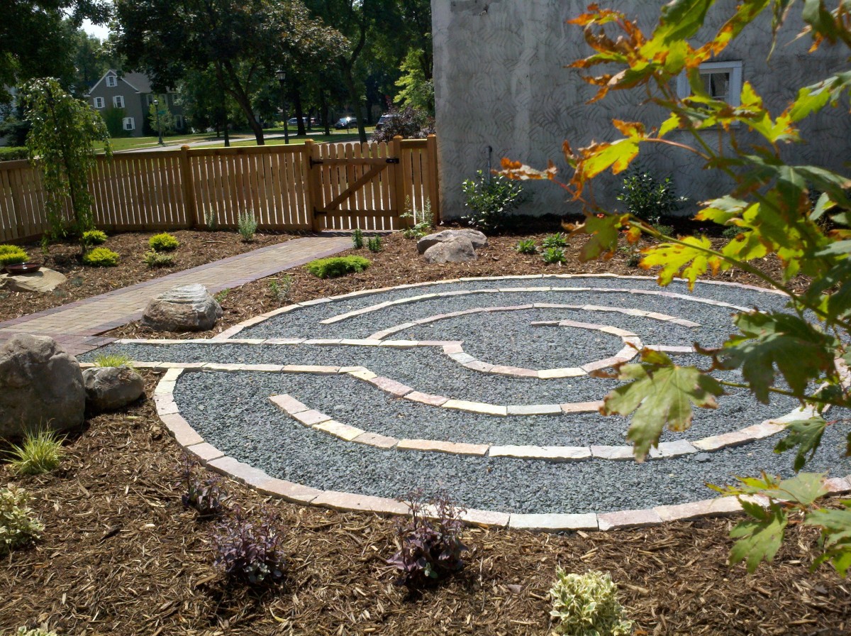 Labyrinth made with pavers