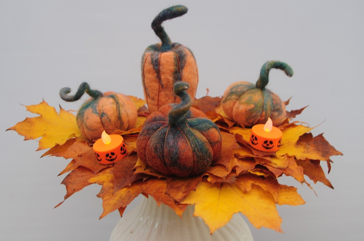 Decorative wet felted pumpkins.