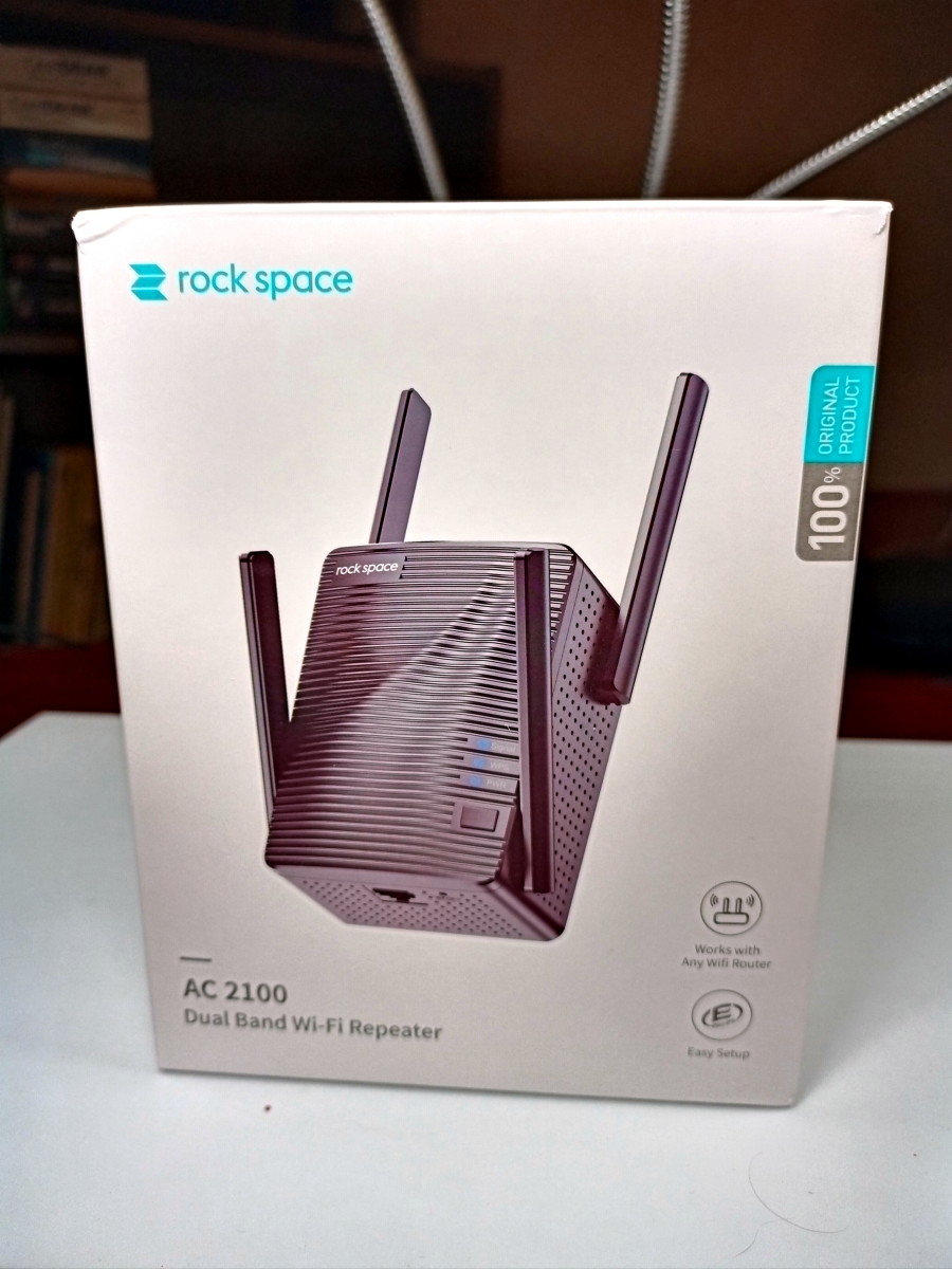The Rock Space AC2100 is a dual-band wi-fi repeater