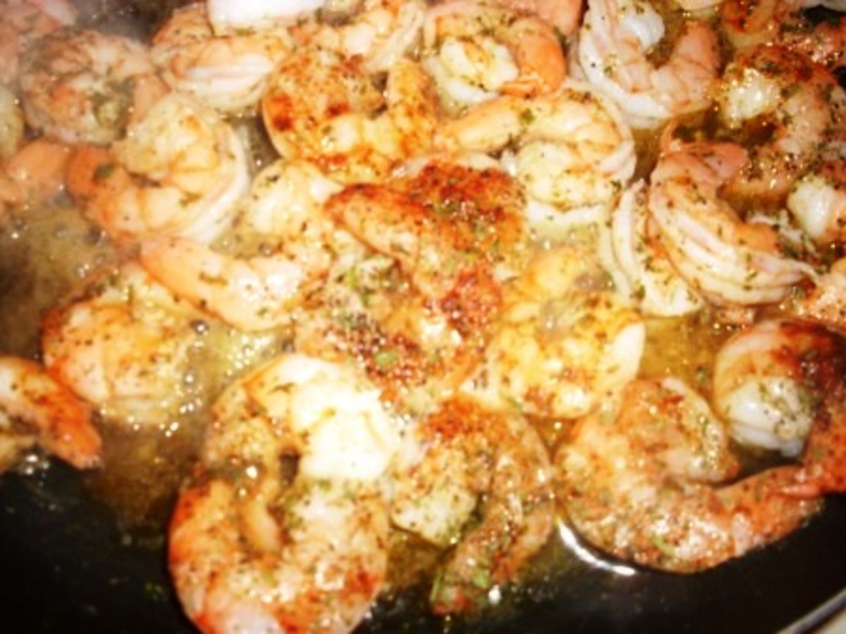 sautéing the shrimp - recipe for how to make the best shrimp fettuccine with garlic butter sauce