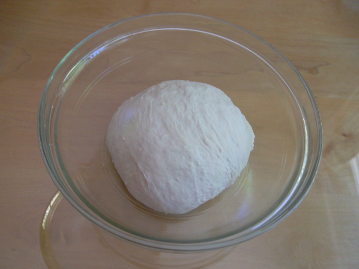 Learning about gluten by making pizza dough was part of the Rouxbe free course I took.