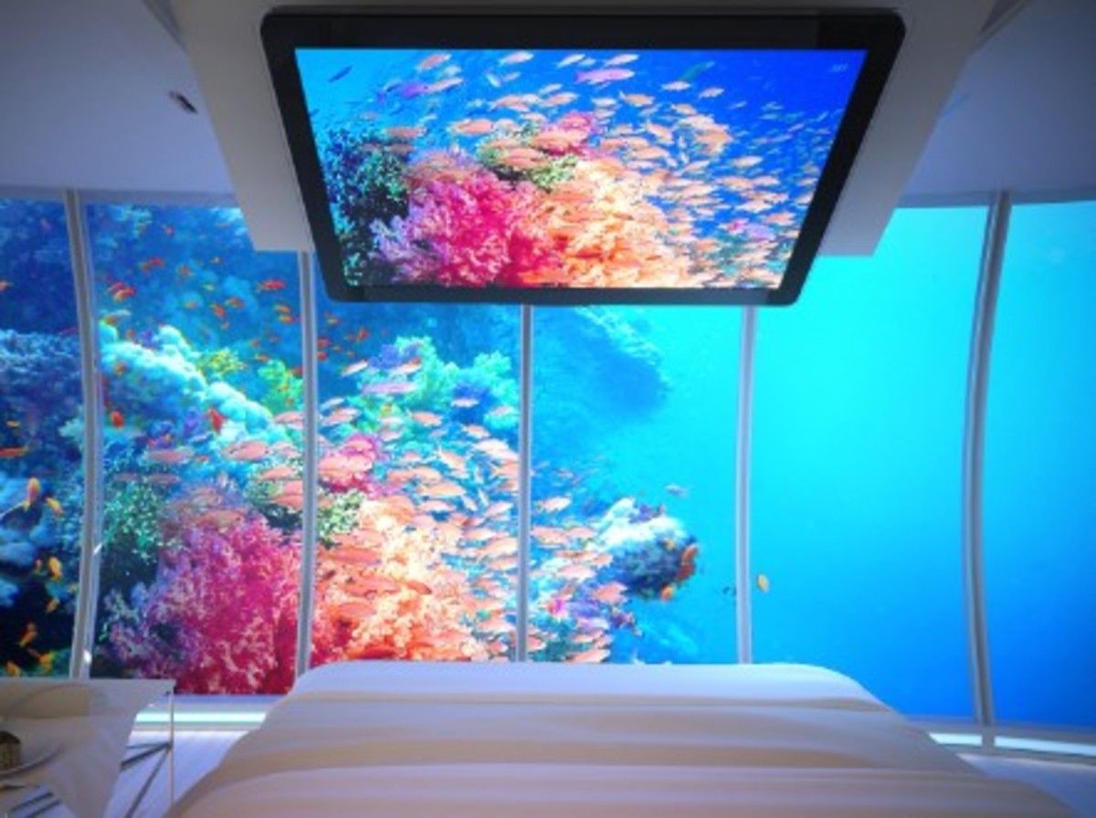 Five Incredible Underwater Hotels Around the World - HubPages, image size:1200x896