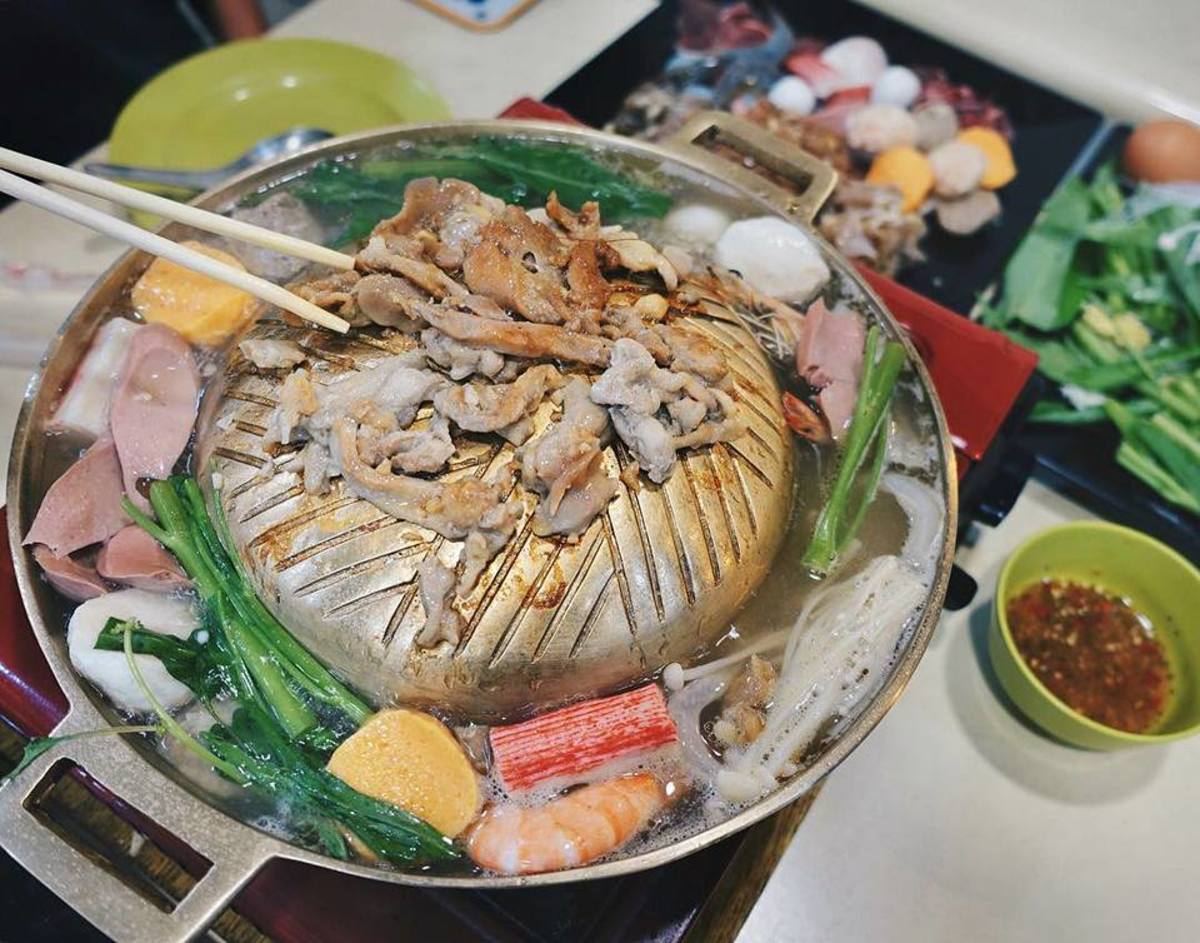 Mookata is a hybrid of BBQ and Hotpot. 