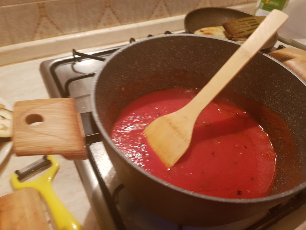 Prepared sauce after adding ingredients 