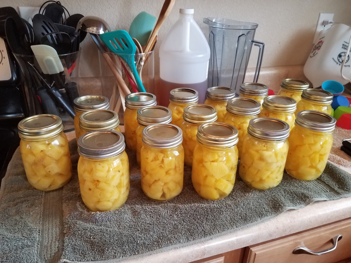 Canning Pineapple Chunks in Water