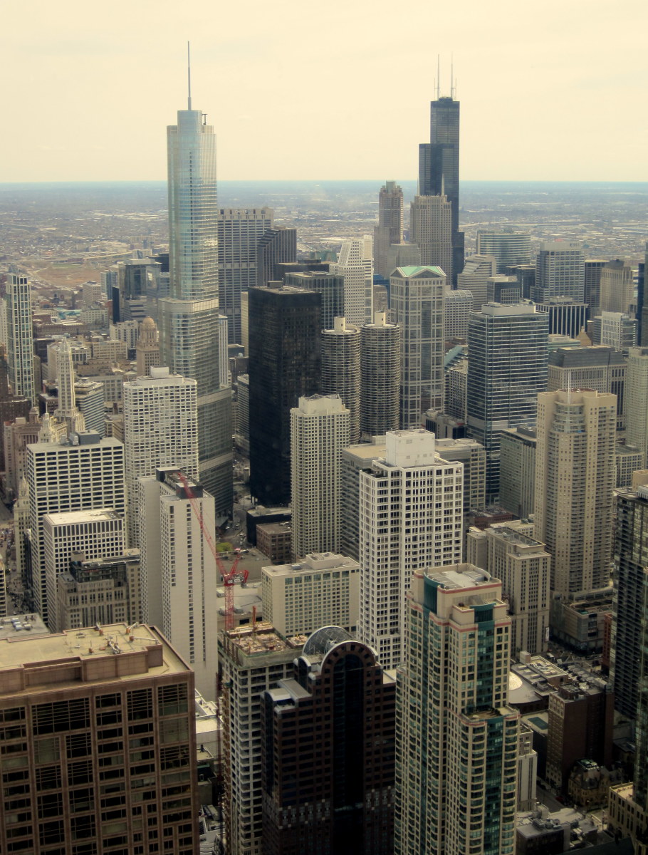 john-hancock-soars-94-floors-chicago-il