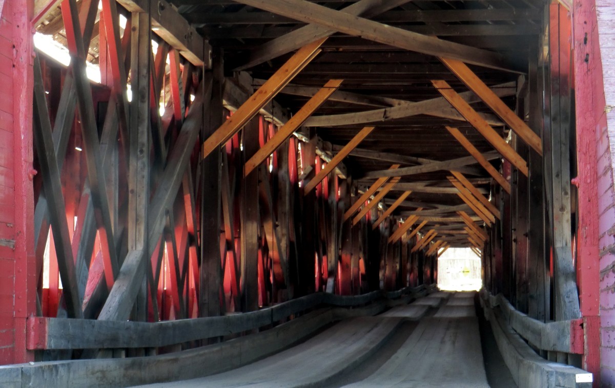 Marchand Bridge, with its interior seen from Route 148