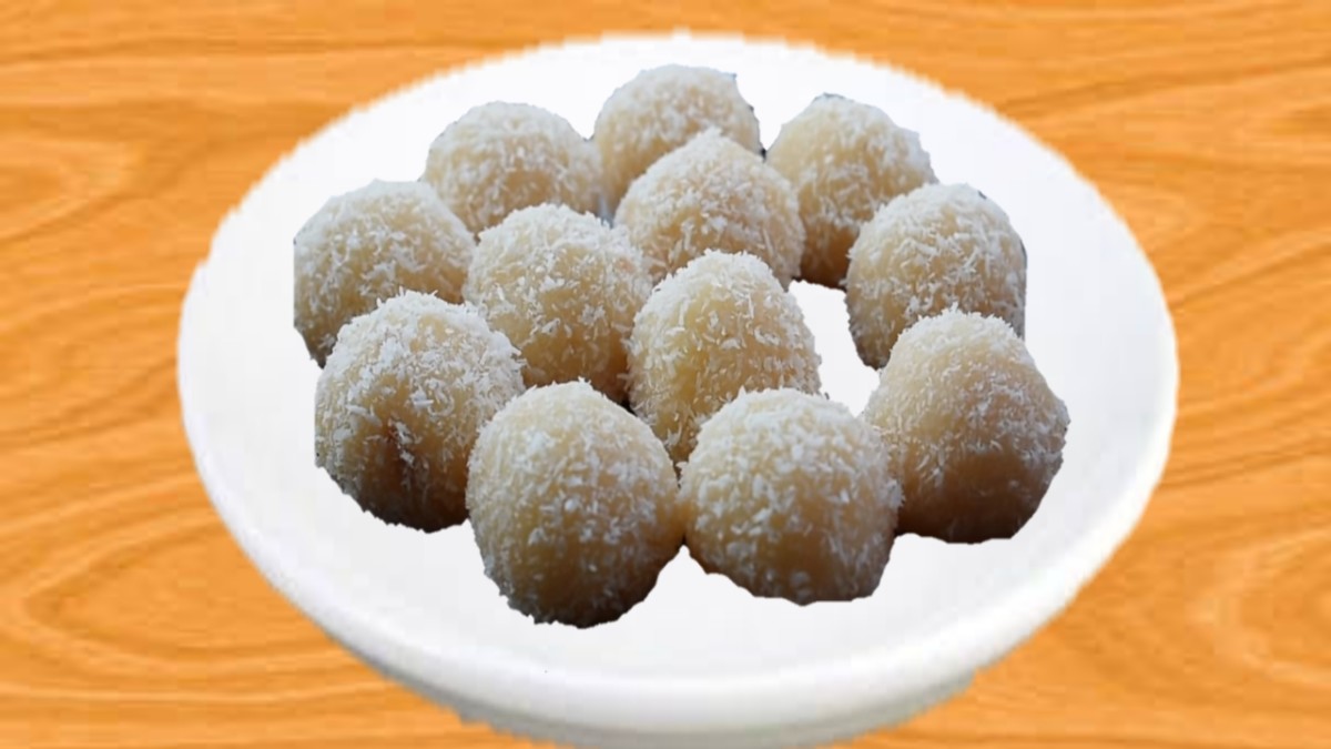 How to Instantly Prepare Coconut Laddu at Home