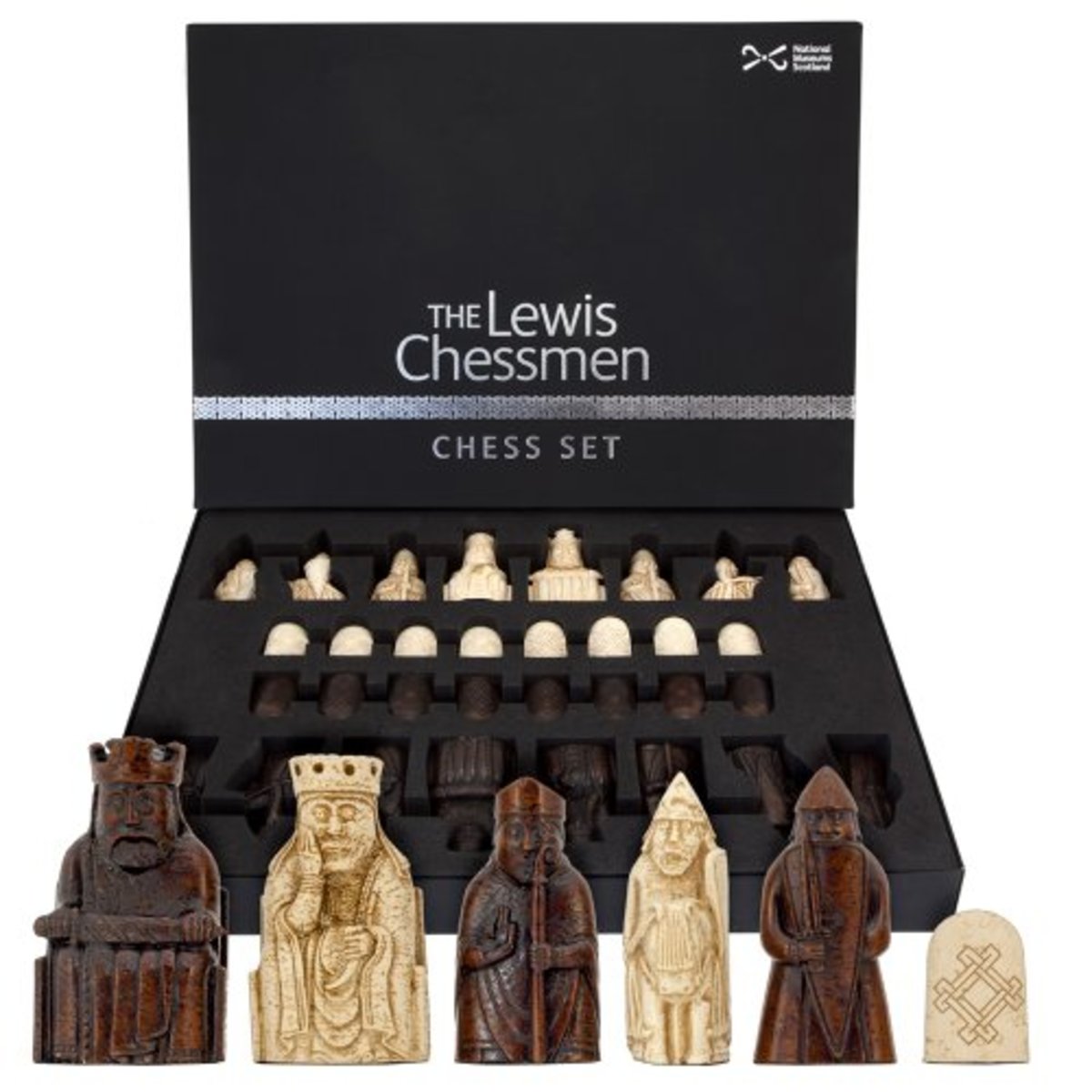 Isle of Lewis Chessmen: Official Chess Set