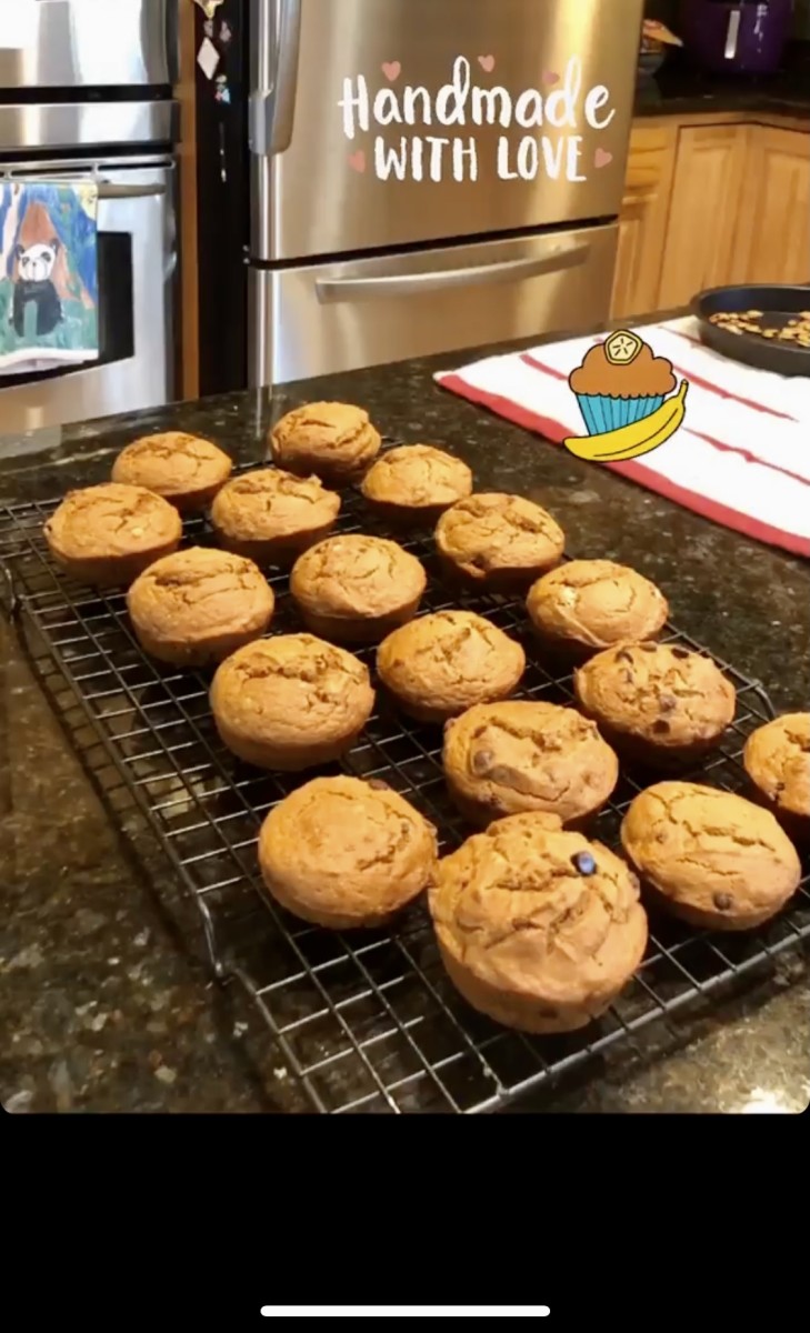 Quick and Simple Vegan Banana Bread Muffins Recipe
