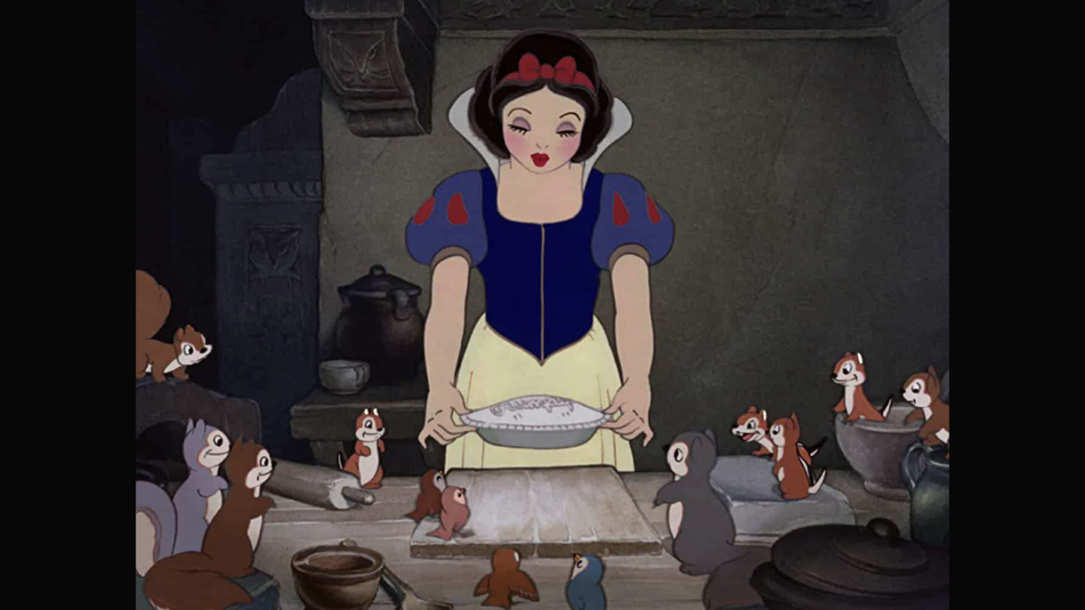 Snow White and the forest animals.