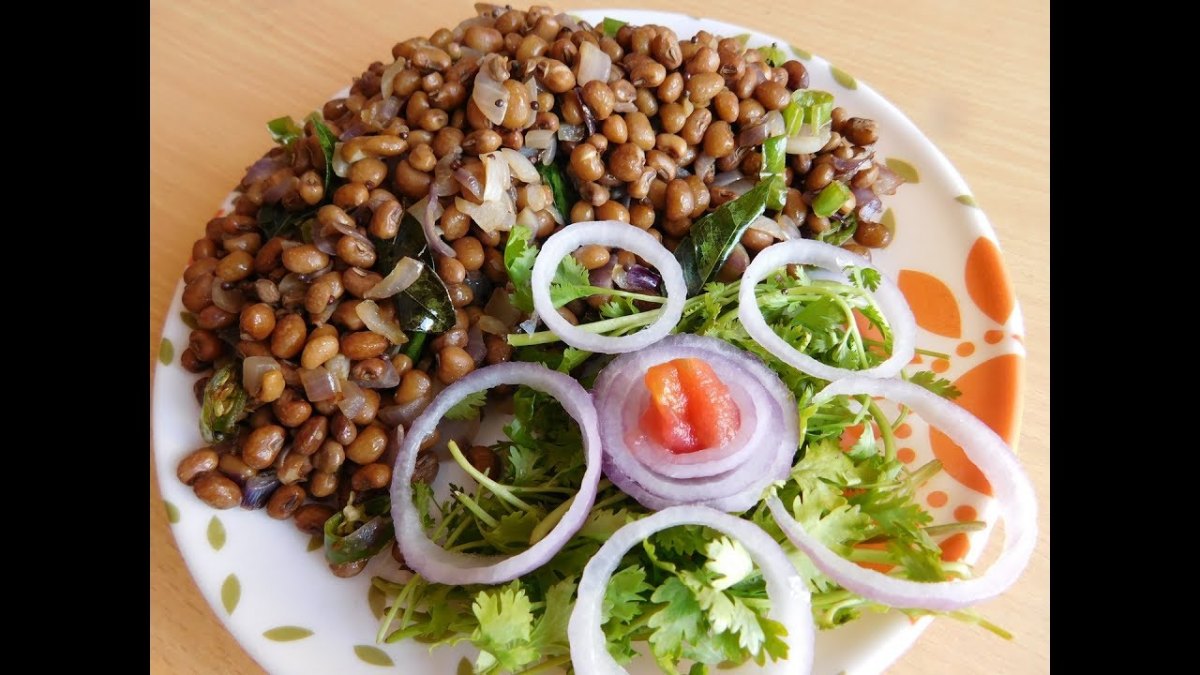 Boiled cowpea/black eyed beans