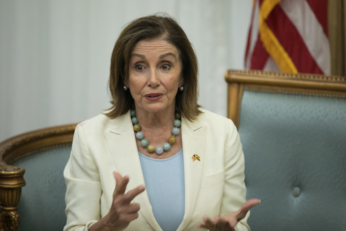 Has Nancy Pelosi Become A Persona Non Grata On Capitol Hill?