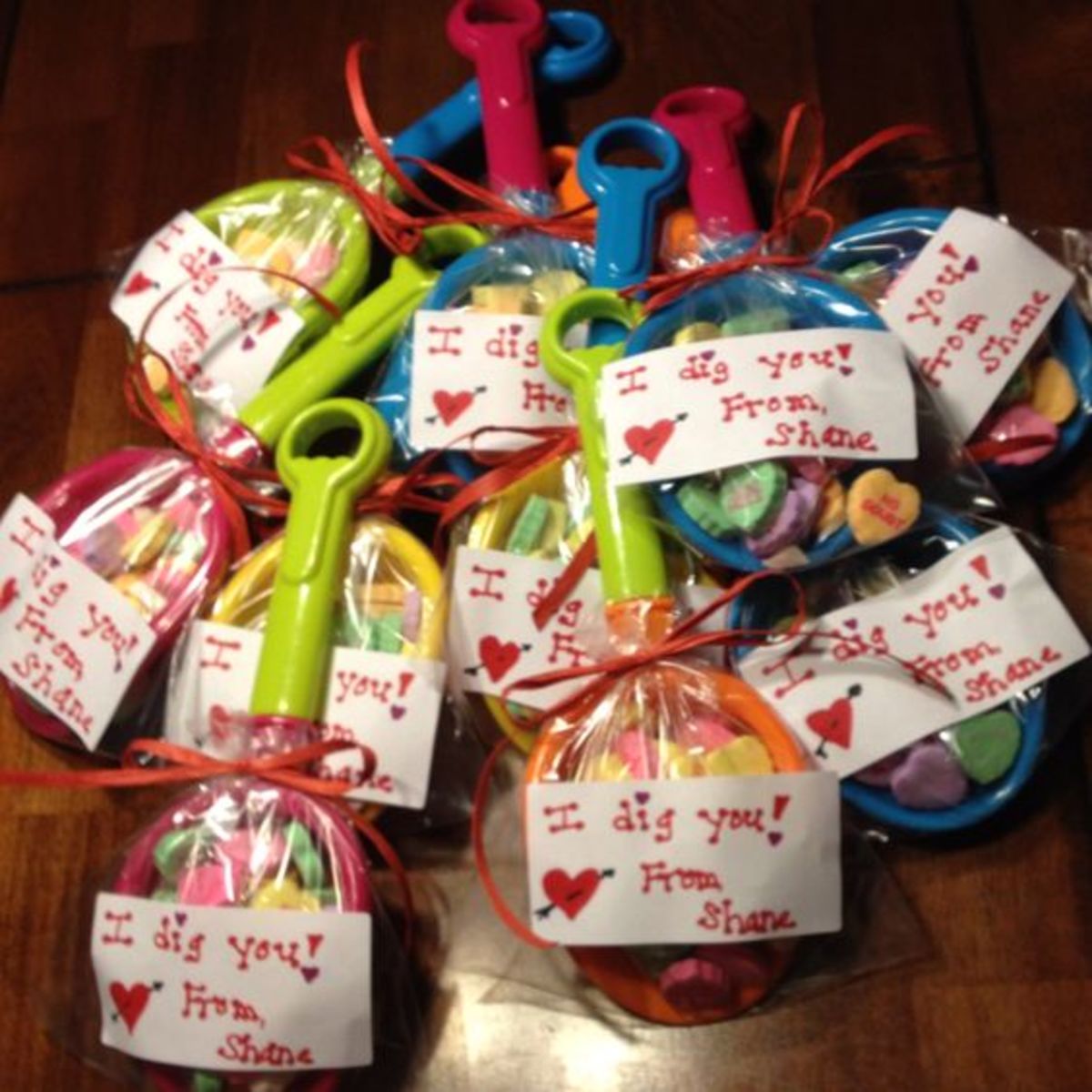 60 Super Cute Valentines Party Favors For Kids That Are So Adorable 