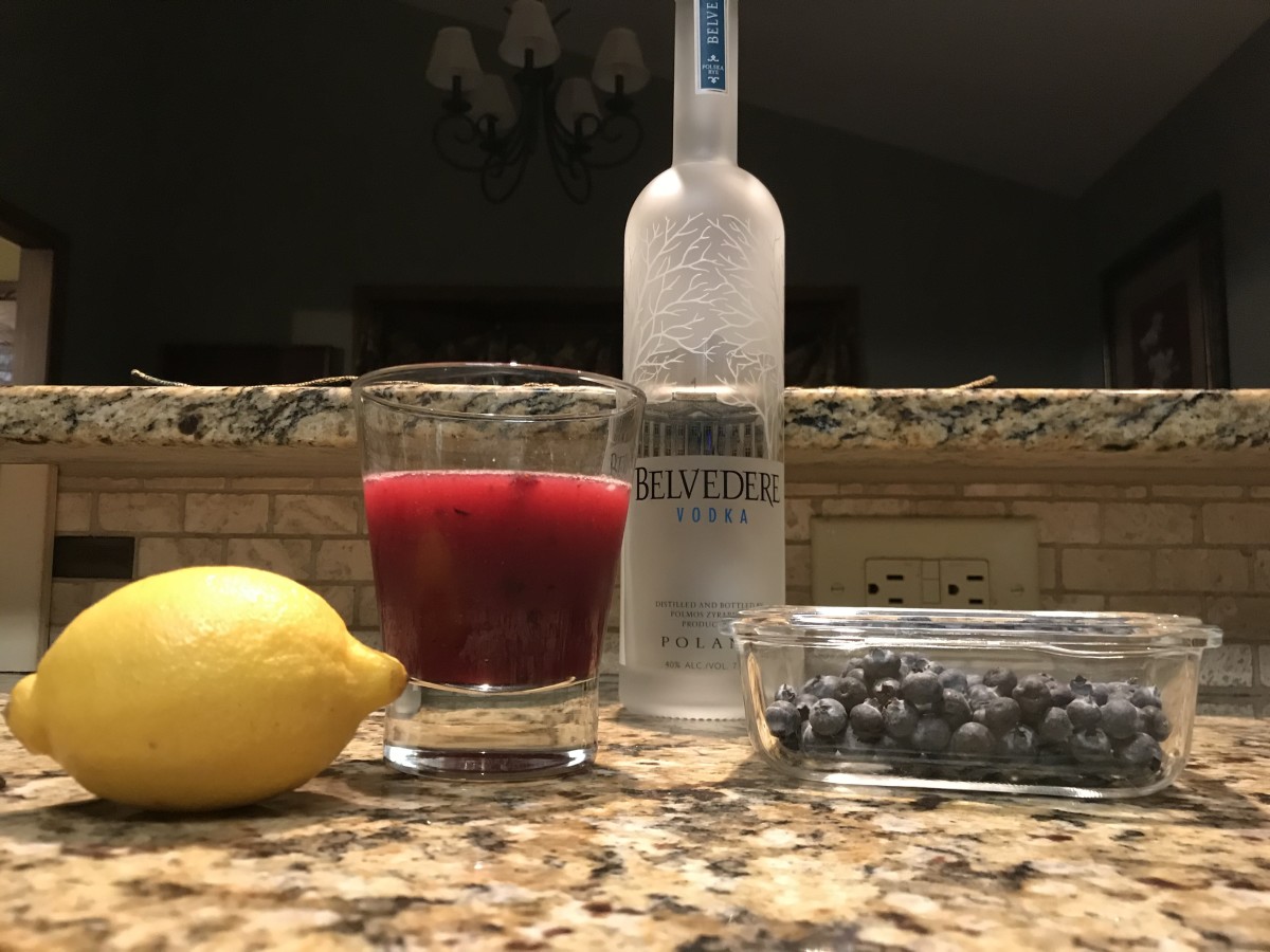 Blueberry Lemon Drop Martini 