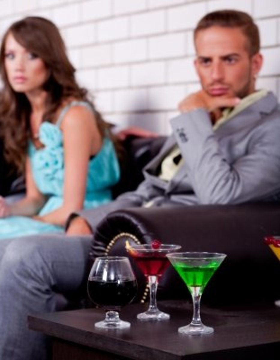 How not to flirt with girls: Don'ts of flirting for guys trying to approach a girl