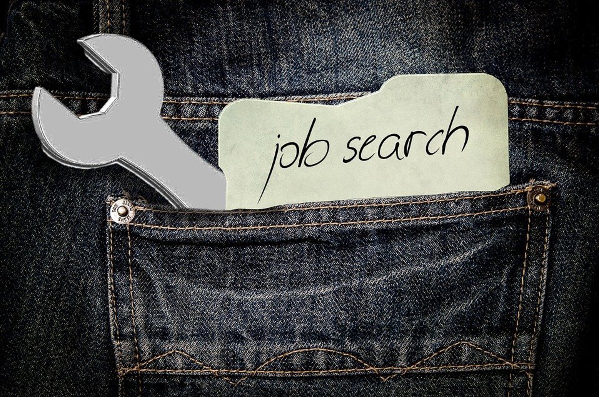 6 Essential Tips to Enhance Online Job Search