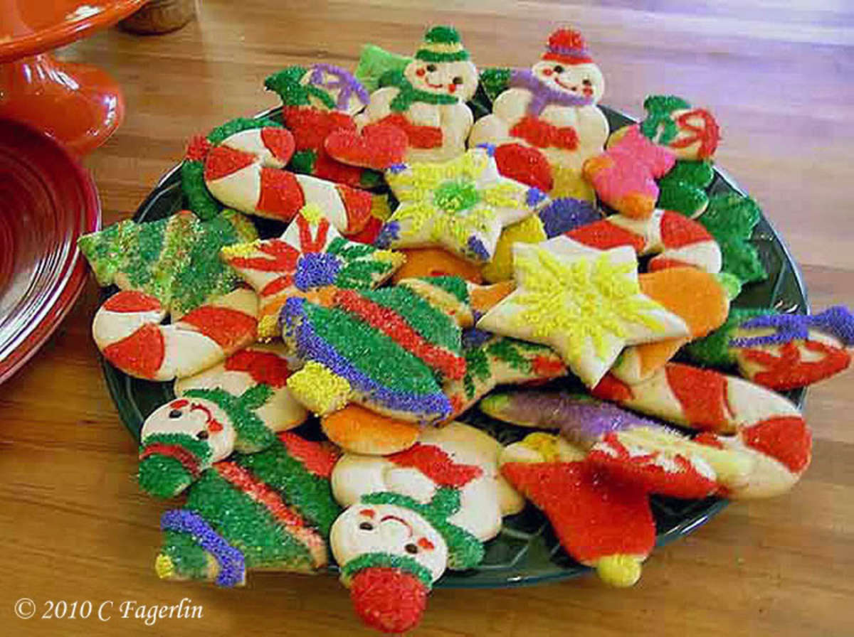 Decorated 3-dimensional Christmas Cookies