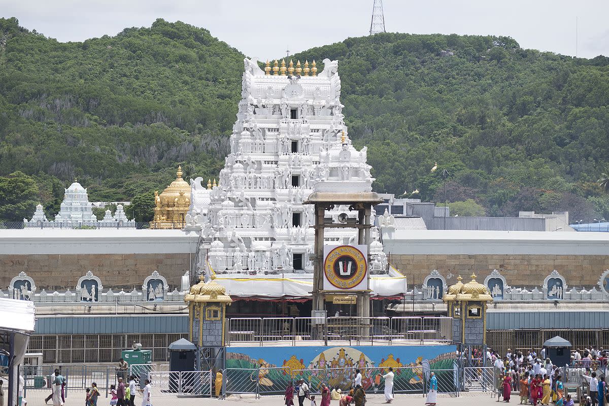 legends-of-the-temple-at-tirupati-holiest-shrine-in-south-india