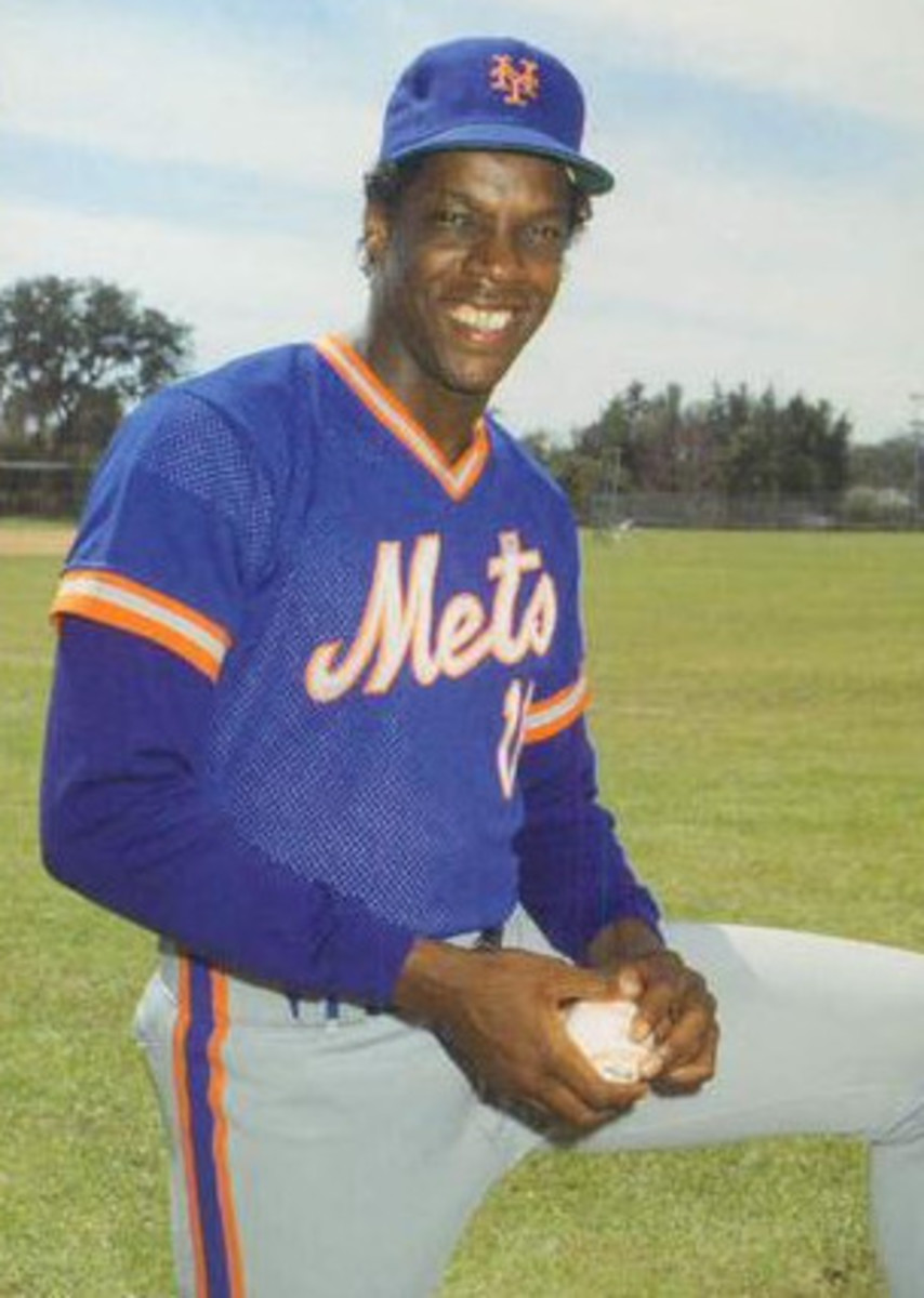 1986 HEADLINE: Gooden Sets Record Of 200+ Strikeouts In First