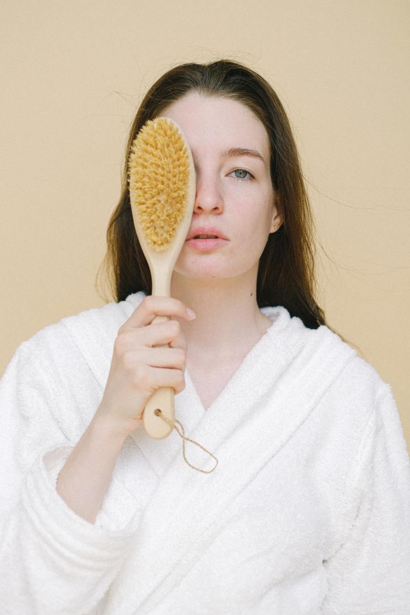dry-brushing-of-skin-and-its-benefits
