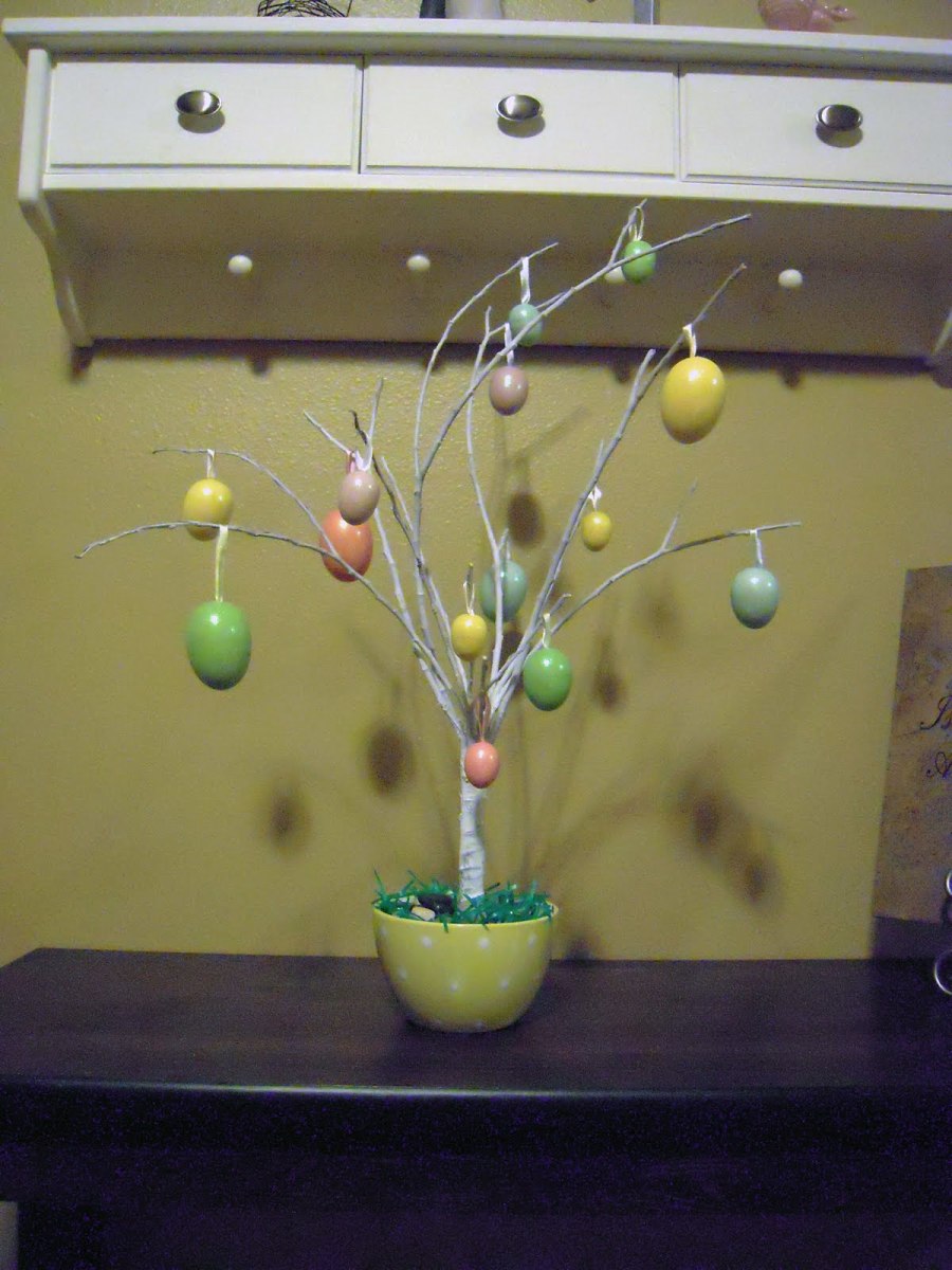 Another handmade Easter tree