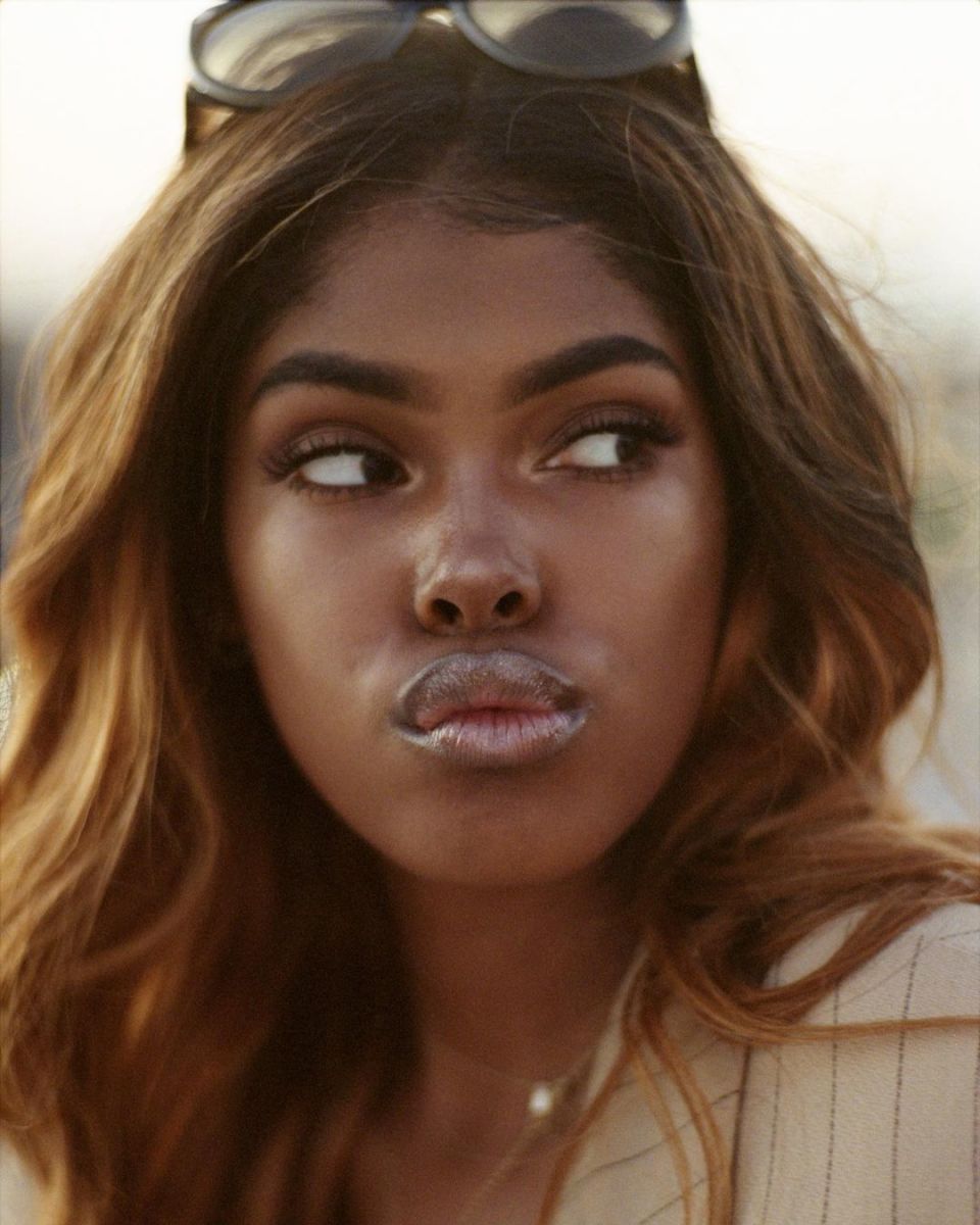 Diamond White biography American singer, actress, and voice actress