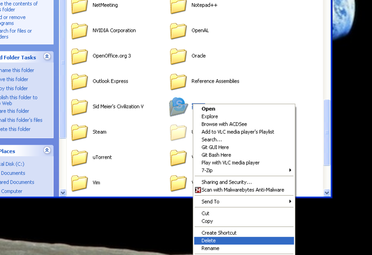 Deleting the Skype program folder