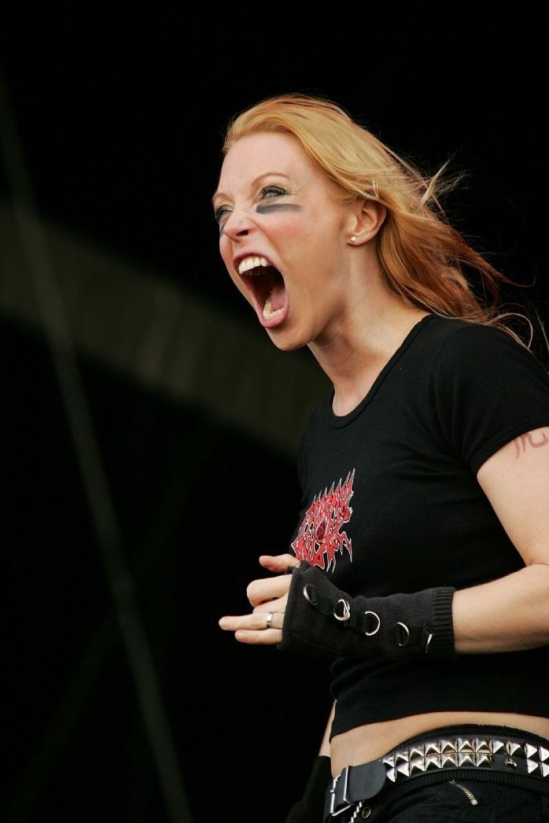 tribute-to-angela-gossow-former-vocalist-of-the-band-arch-enemy