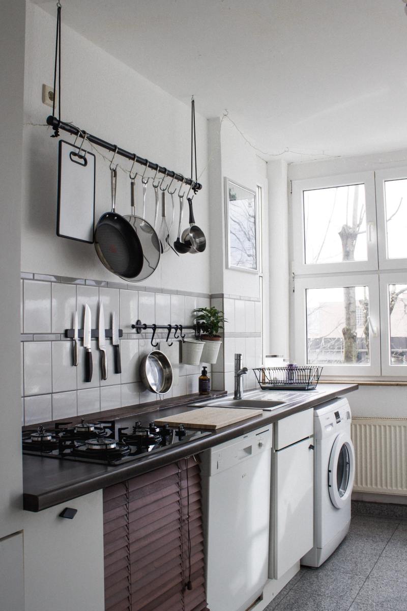 12 Trendy Modular Design Ideas for Small Kitchens - Dengarden
