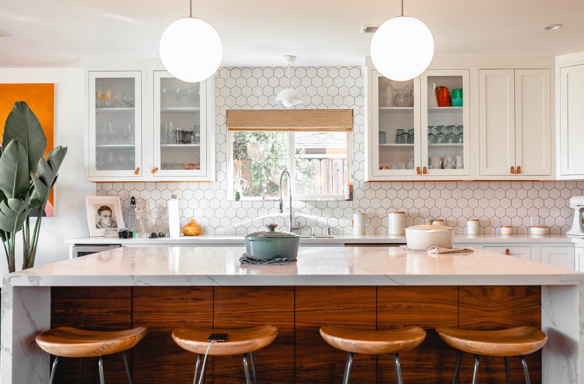 8-ways-to-transform-your-kitchen-with-trending-kitchen-island-designs