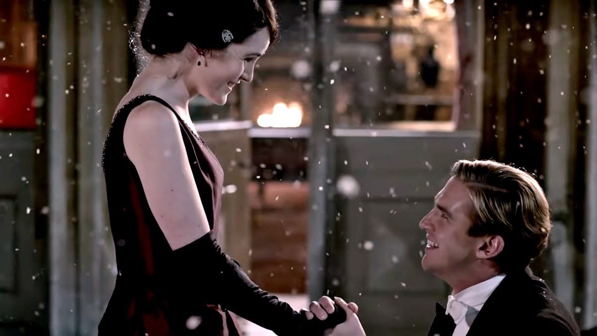 'Downton Abbey' Lady Mary's Most Memorable Costumes ReelRundown