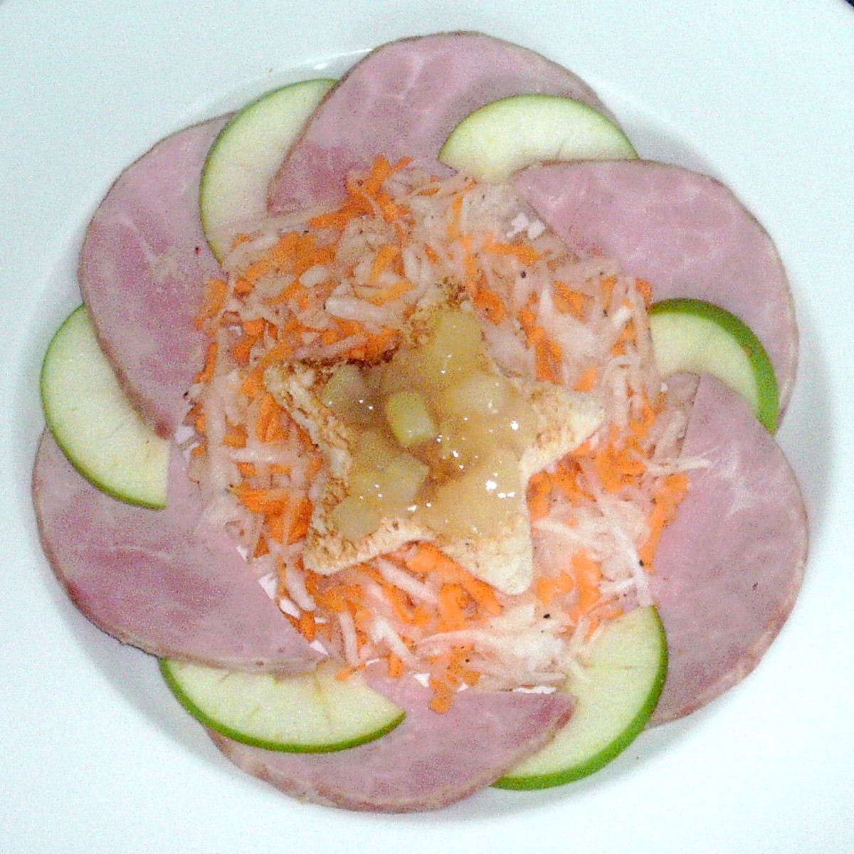 Ham, apple and white turnip salad