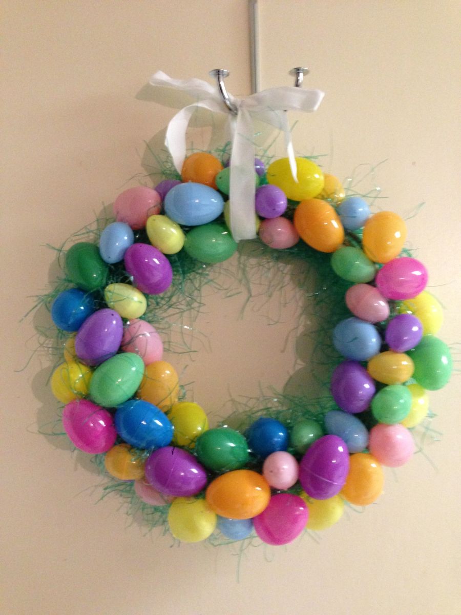 Turn plastic eggs and Easter grass into a multicolored wreath.