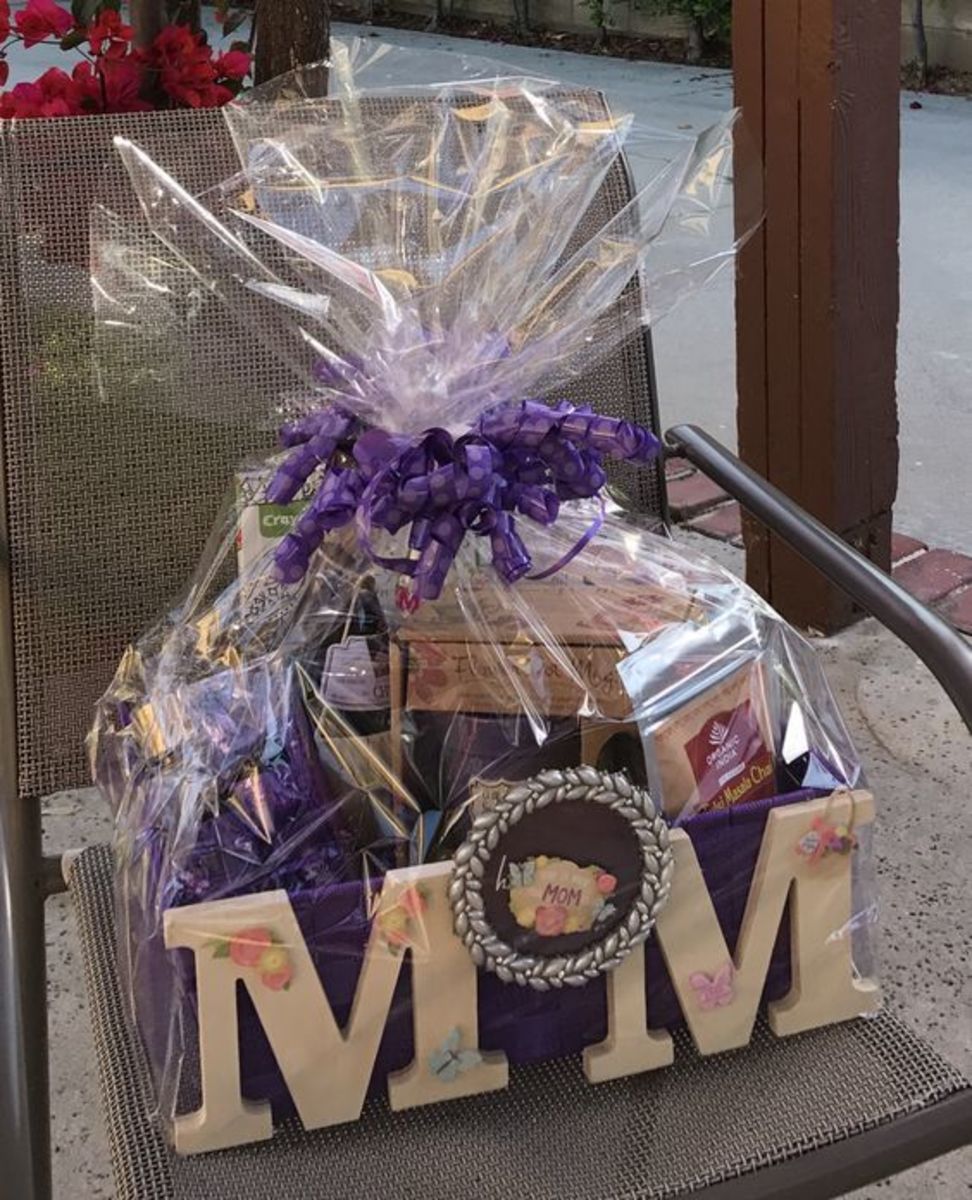 Wooden basket with "Mom" hot-glued to the front