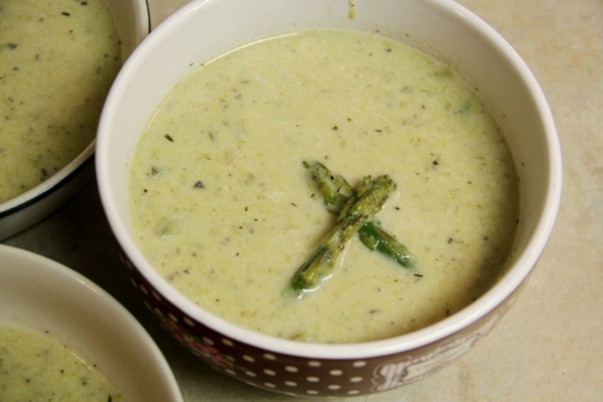 delicious cream of asparagus soup