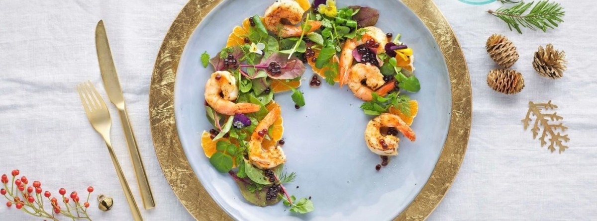 Salad With Shrimp and Vinegar Pearls