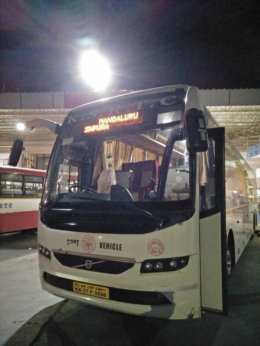 KSRTC's Airwata Club Class Multi-Axle air-conditioned service to Mangaluru parked at Kempegowda Bus Terminal Platform 2A