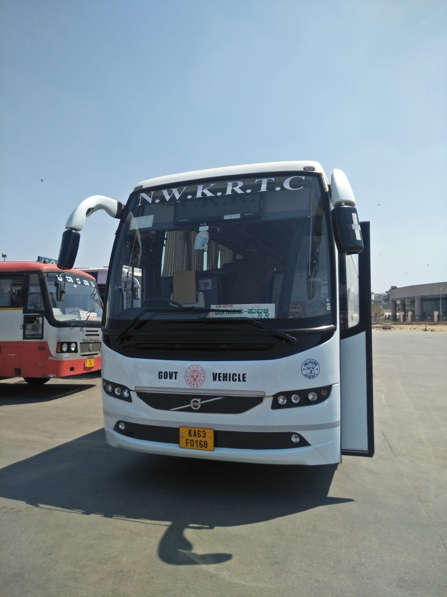 Travel to Hubballi by Airawata Club Class Multi-Axle Bus