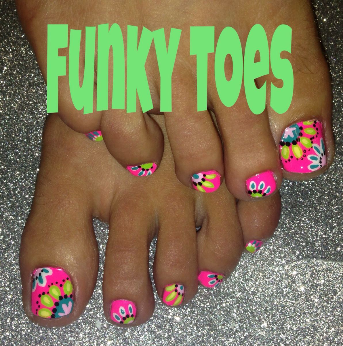 40+ Stunning Summer Toe Nail Designs to Show off on the Beach - Bellatory