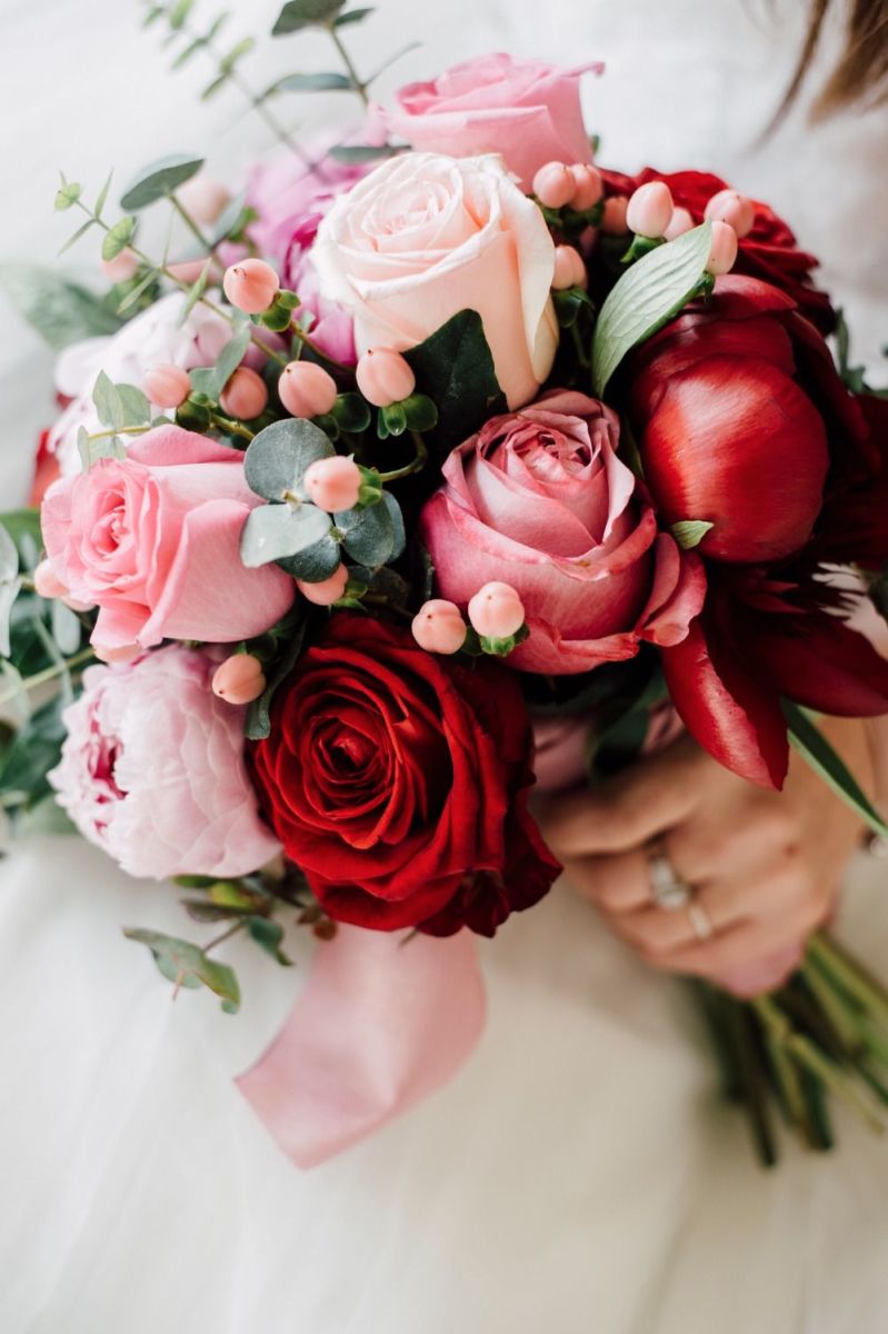 The 10 Most Elegant Flowers for Your Wedding Bouquet Holidappy
