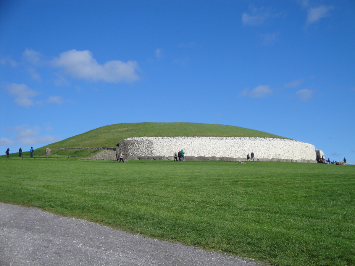 Experience Pre-Historic Ireland in Newgrange